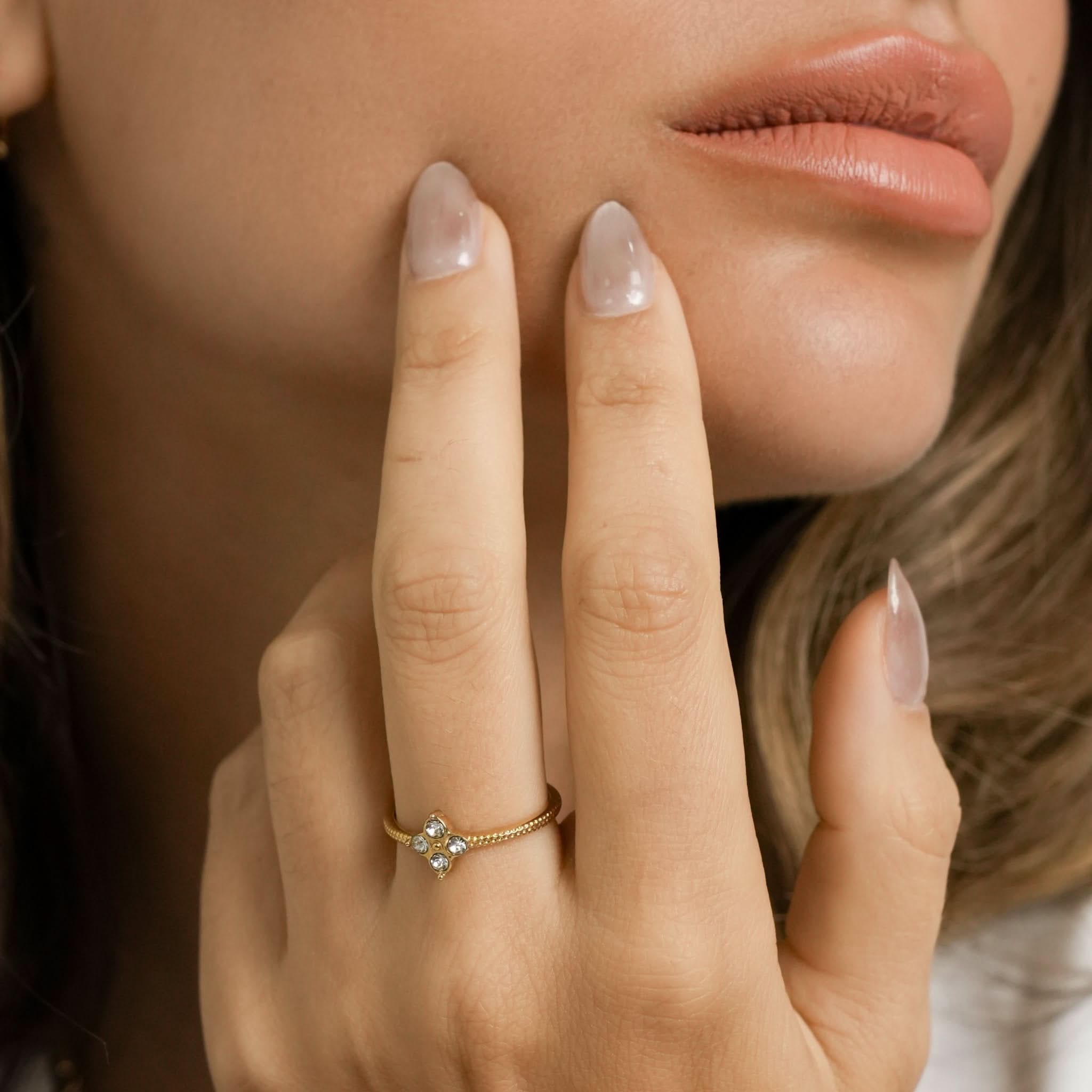 Pavé Clover Ring - Maison Les Disciples