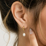 Pearl Drop Earrings - Maison Les Disciples